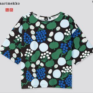 Marimekko Short Sleeve T-Shirt NWT Uniqlo Medium